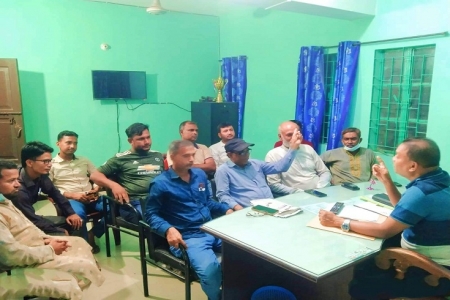  সুবর্ণচরে সাংবাদিকদের সঙ্গে ওসির মতবিনিময়